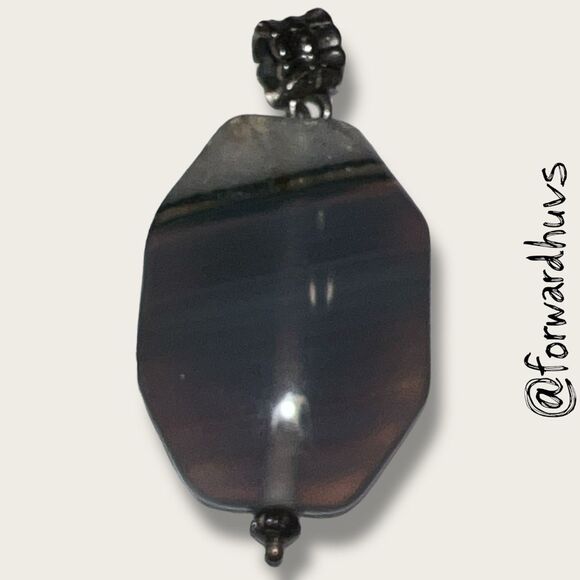 Natural Agate Stone Pendant – Polished Finish, Gradient Bands, Metal Bail - Picture 3 of 9